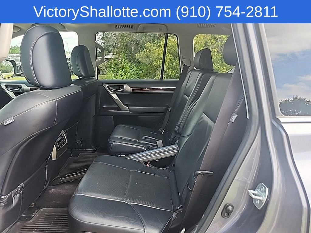 Used 2017 Lexus GX 460 Premium AWD/4WD image 23