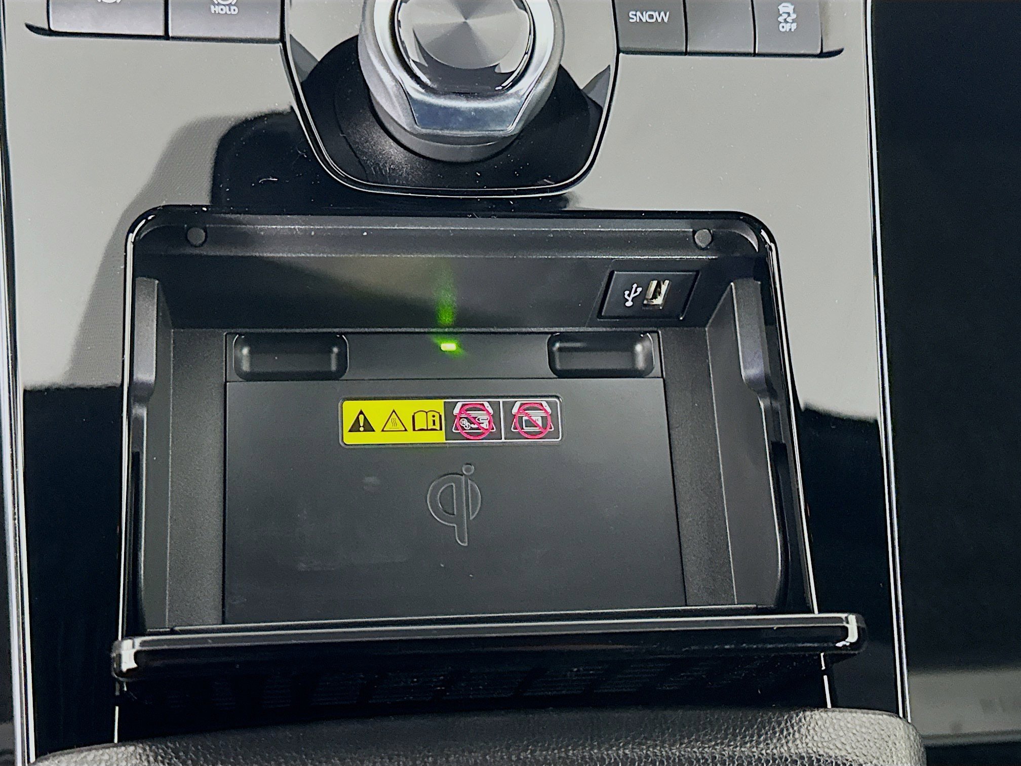 Used 2023 Toyota bZ4X Limited w/ Weather Package image 26