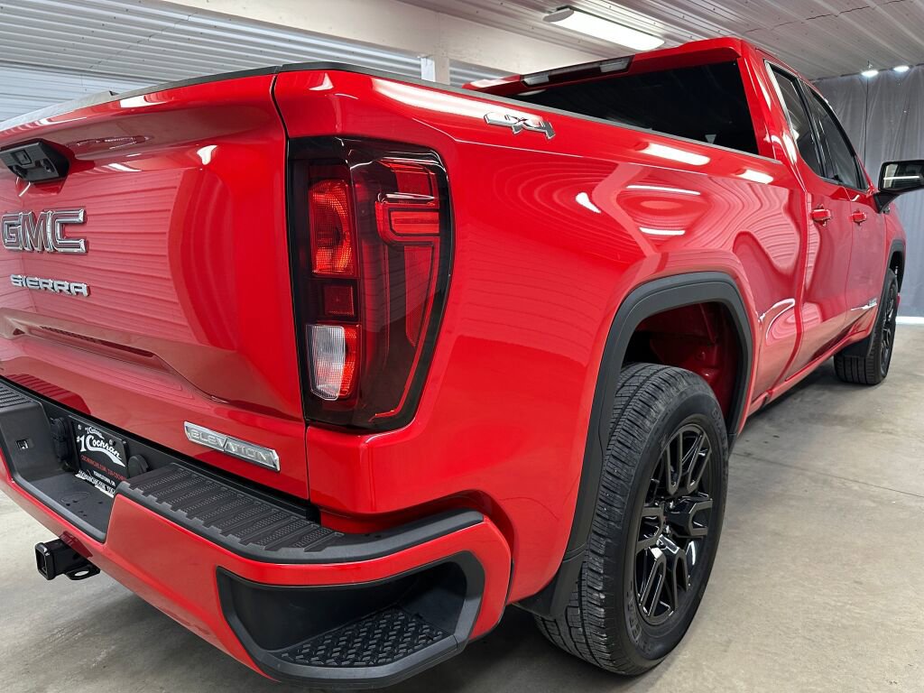 Used 2023 GMC Sierra 1500 Elevation image 25