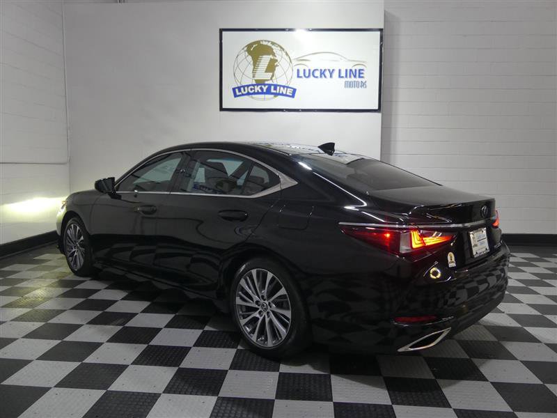 Used 2020 Lexus ES 350 w/ Premium Package image 11