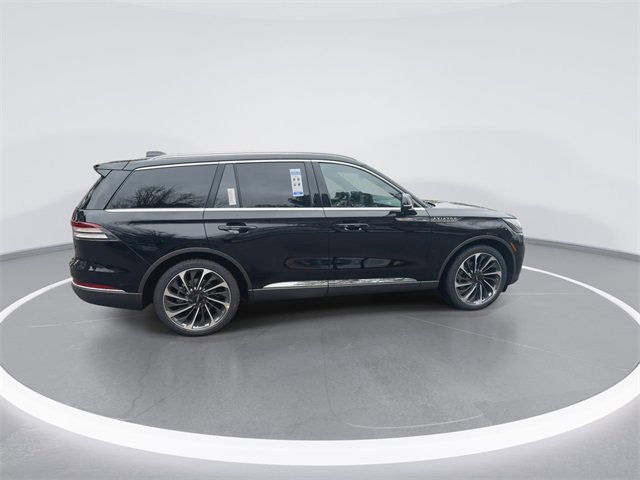 New 2026 Lincoln Aviator Reserve image 9