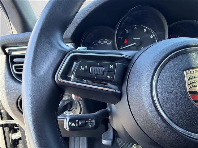 Used 2024 Porsche Macan AWD/4WD image 15