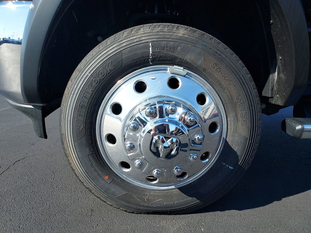 New 2024 RAM 5500 SLT w/ Quick Order Package 2YG SLT AWD/4WD image 16