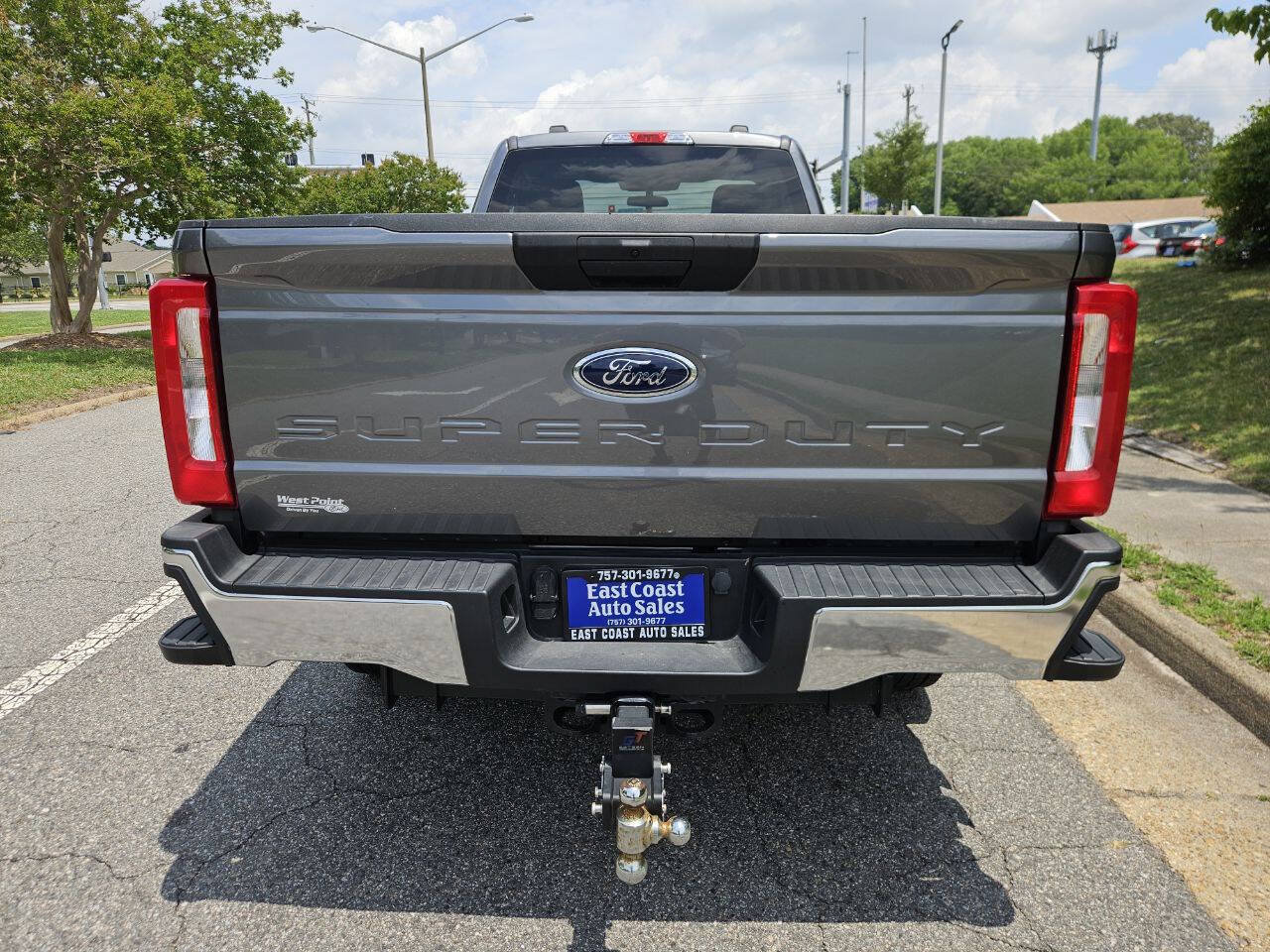 Used 2024 Ford F350 XLT AWD/4WD image 5