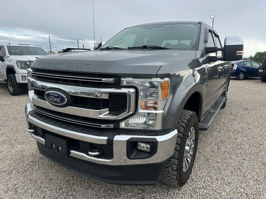 Used 2021 Ford F250 XLT w/ XLT Premium Package AWD/4WD image 4