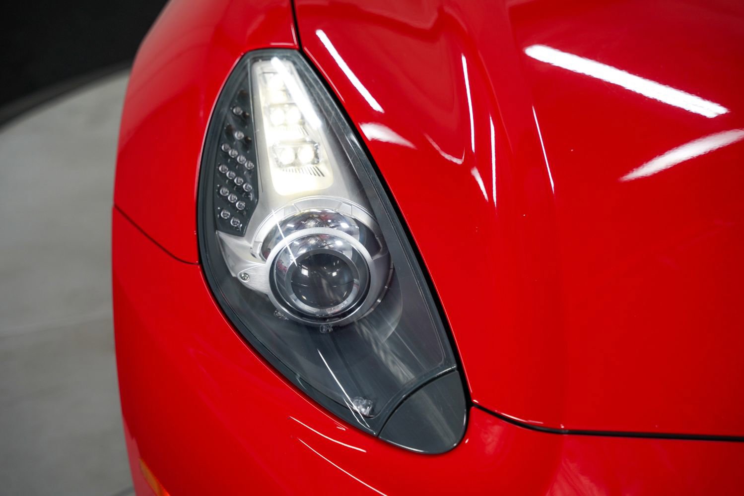 Used 2012 Ferrari California image 12