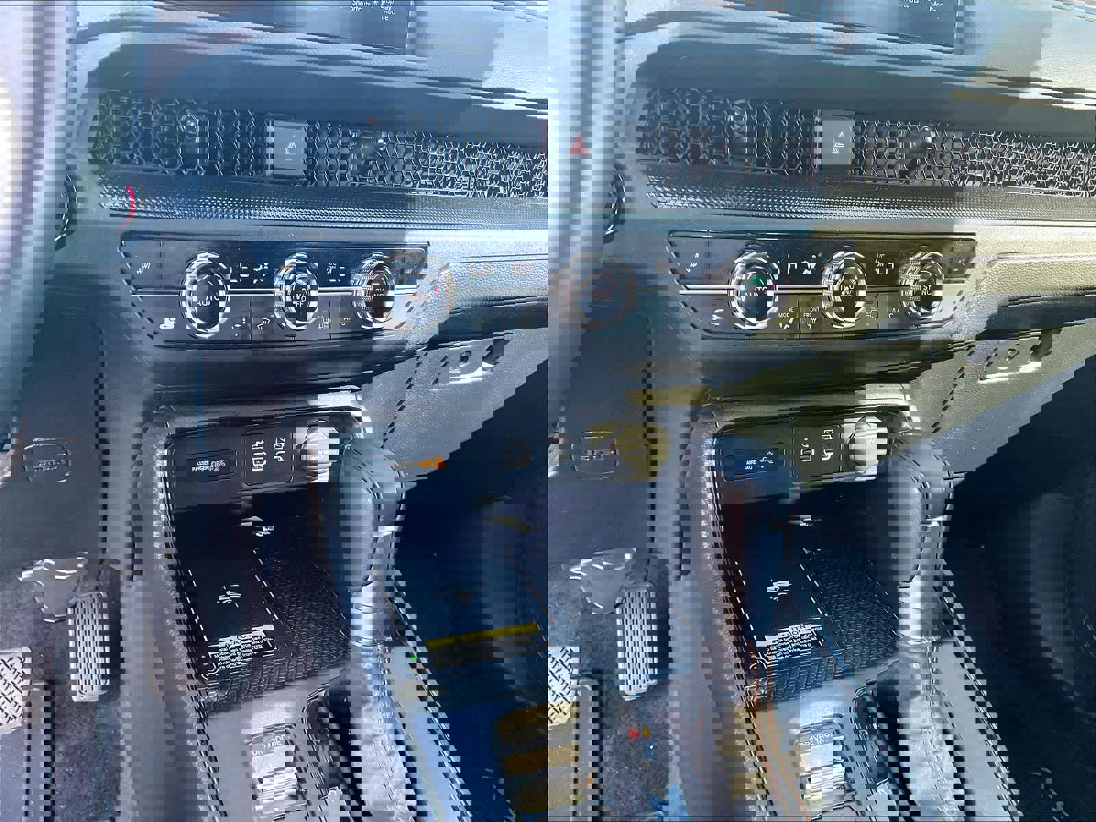 Used 2025 Honda CR-V Sport-L image 32