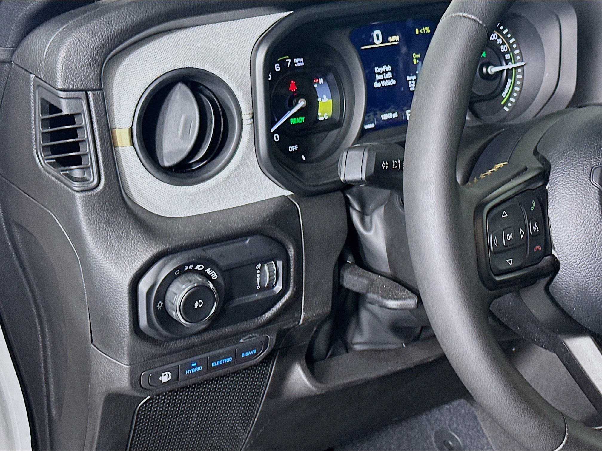 Used 2024 Jeep Wrangler Sport S w/ Convenience Group image 16