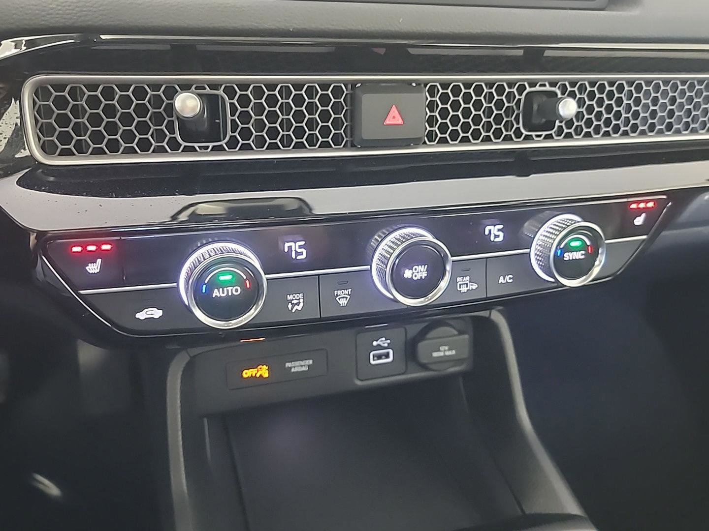 Certified 2024 Honda Civic EX image 30