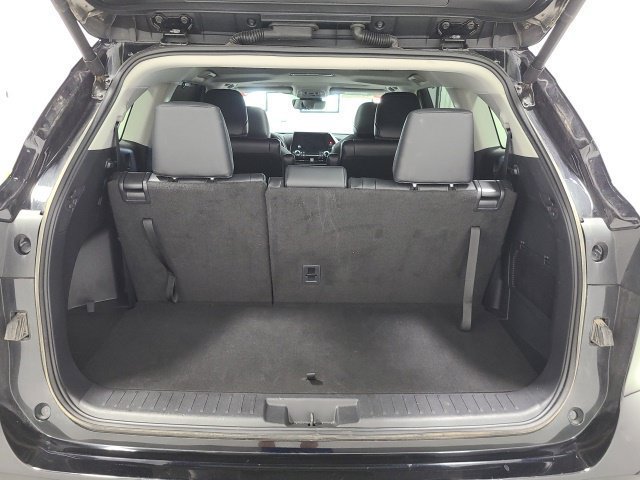 Used 2026 Toyota Highlander XLE AWD/4WD image 37