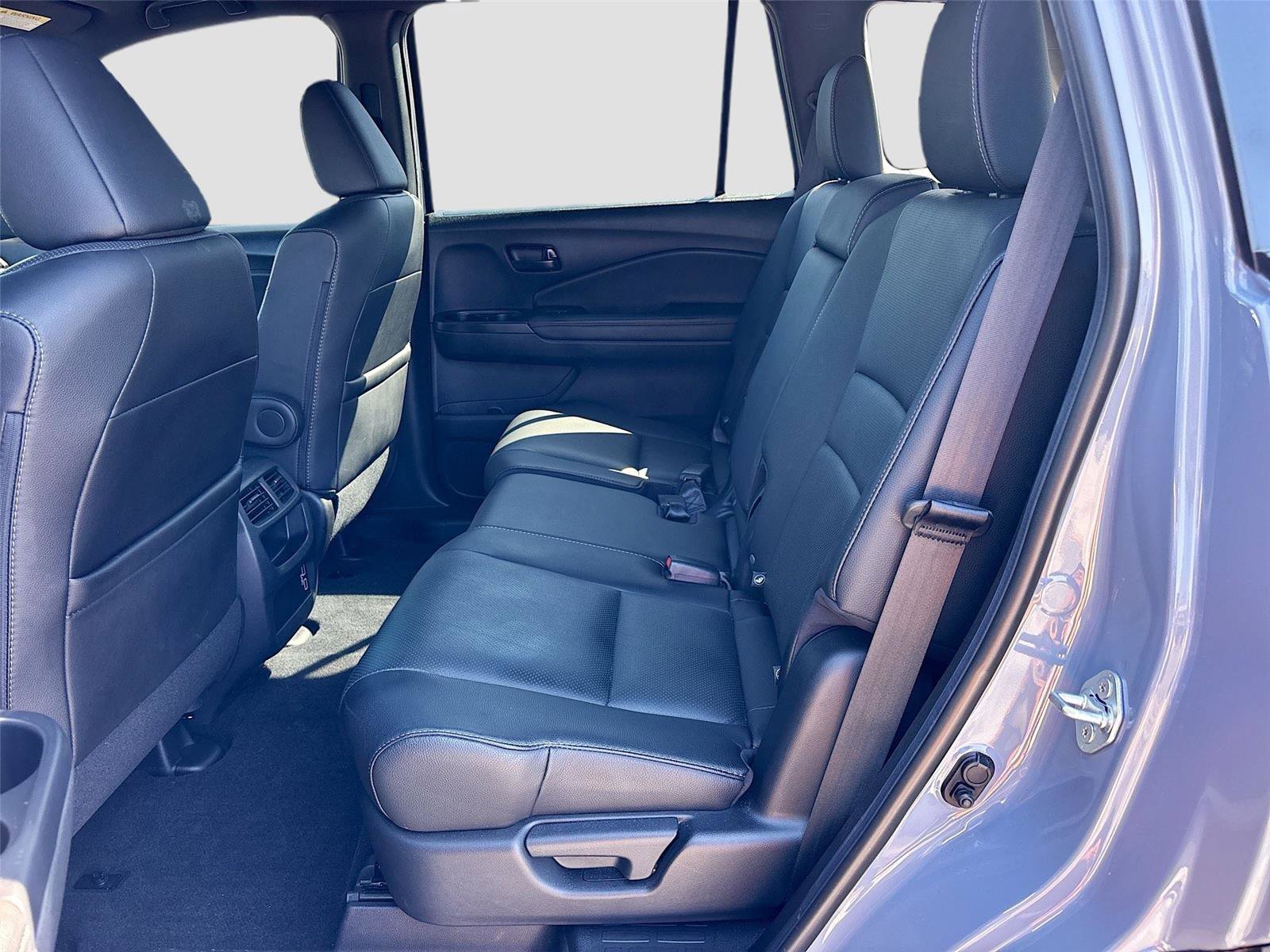 Used 2022 Honda Passport EX-L image 29