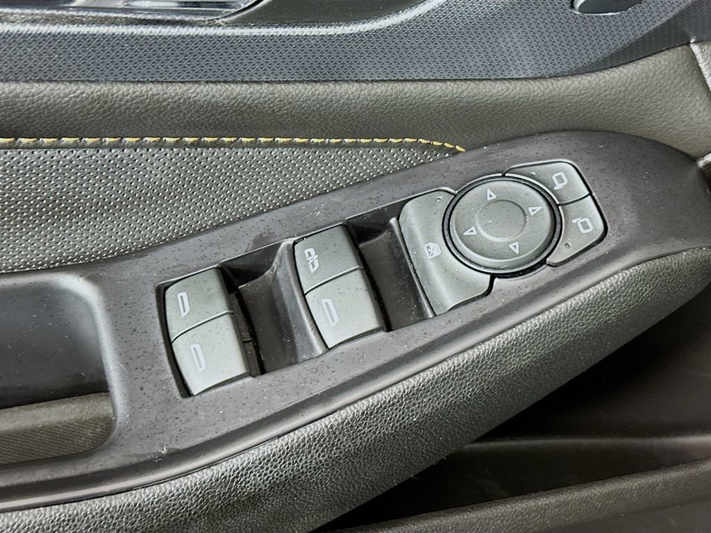 Used 2018 Chevrolet Traverse Premier w/ Redline Edition image 18