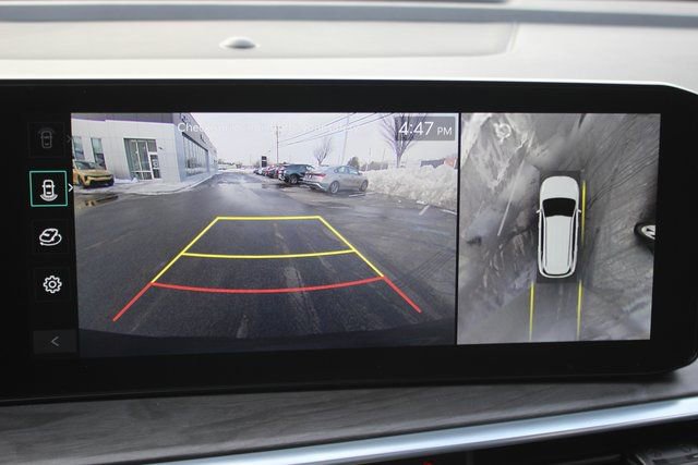 Used 2025 Kia Sorento SX image 8