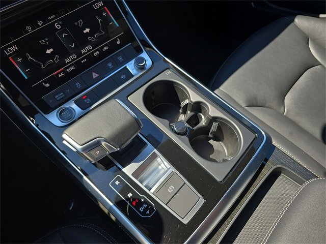 Used 2025 Audi Q7 3.0T Premium Plus image 26