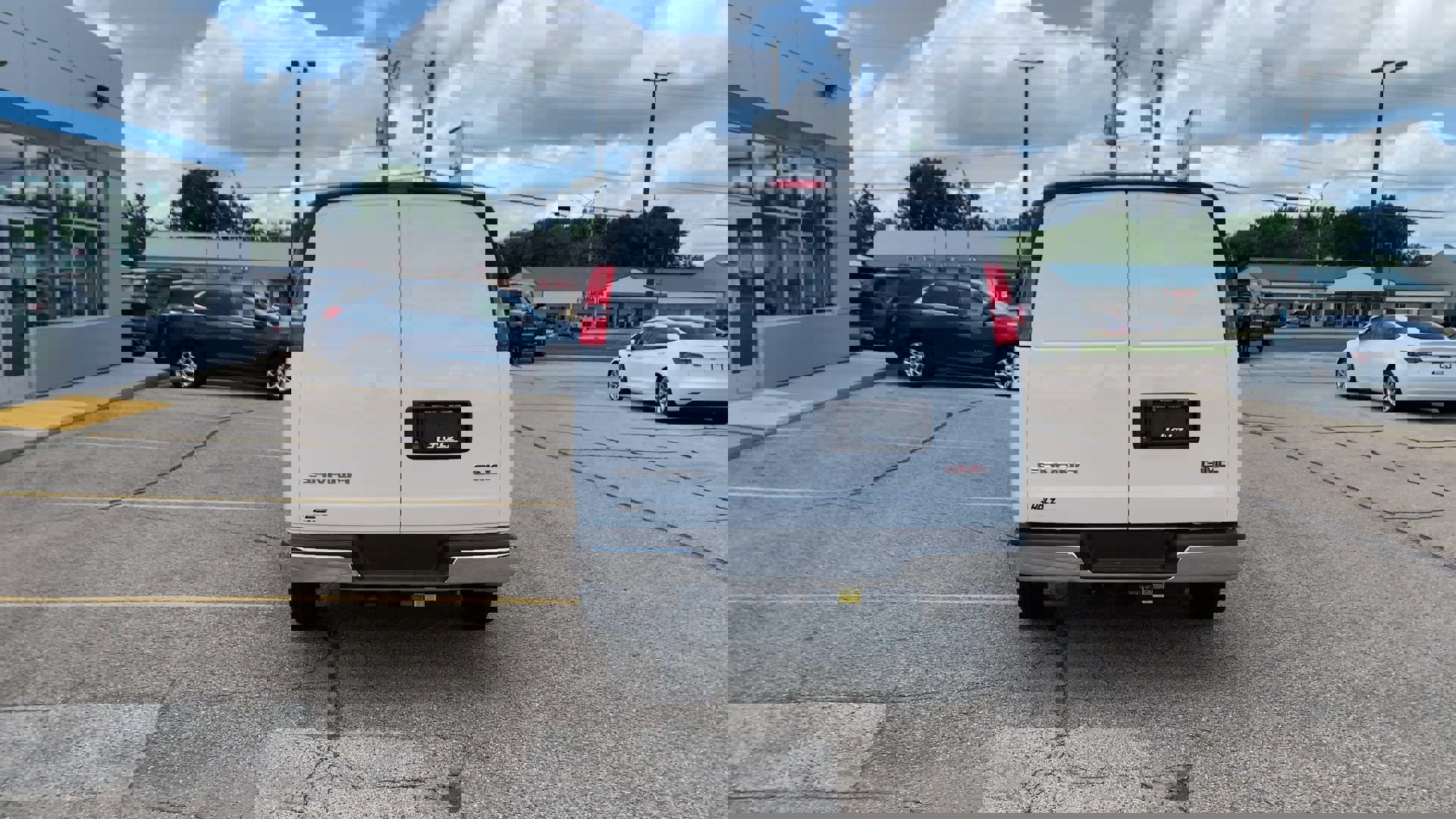 New 2025 GMC Savana 2500 Work Van w/ Driver Convenience Package image 31