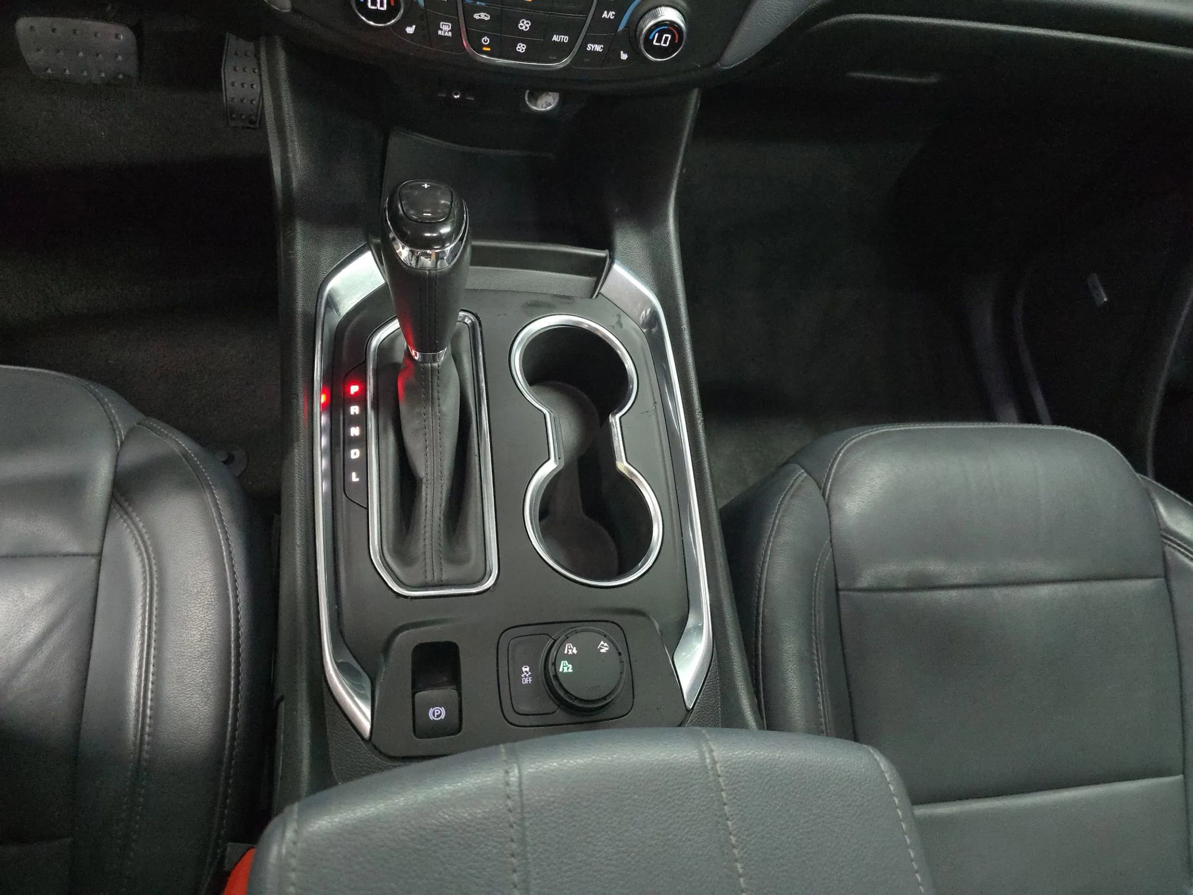 Used 2019 Chevrolet Traverse LT w/ LT Premium Package image 37