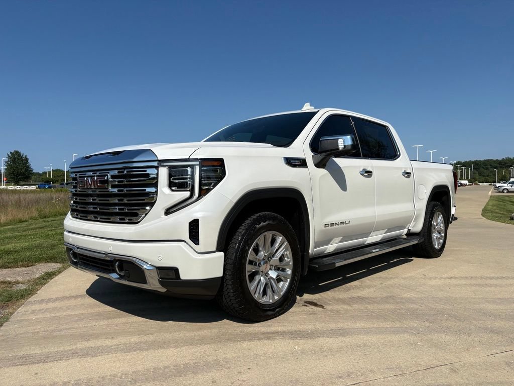 Used 2024 GMC Sierra 1500 Denali w/ Technology Package AWD/4WD video 1