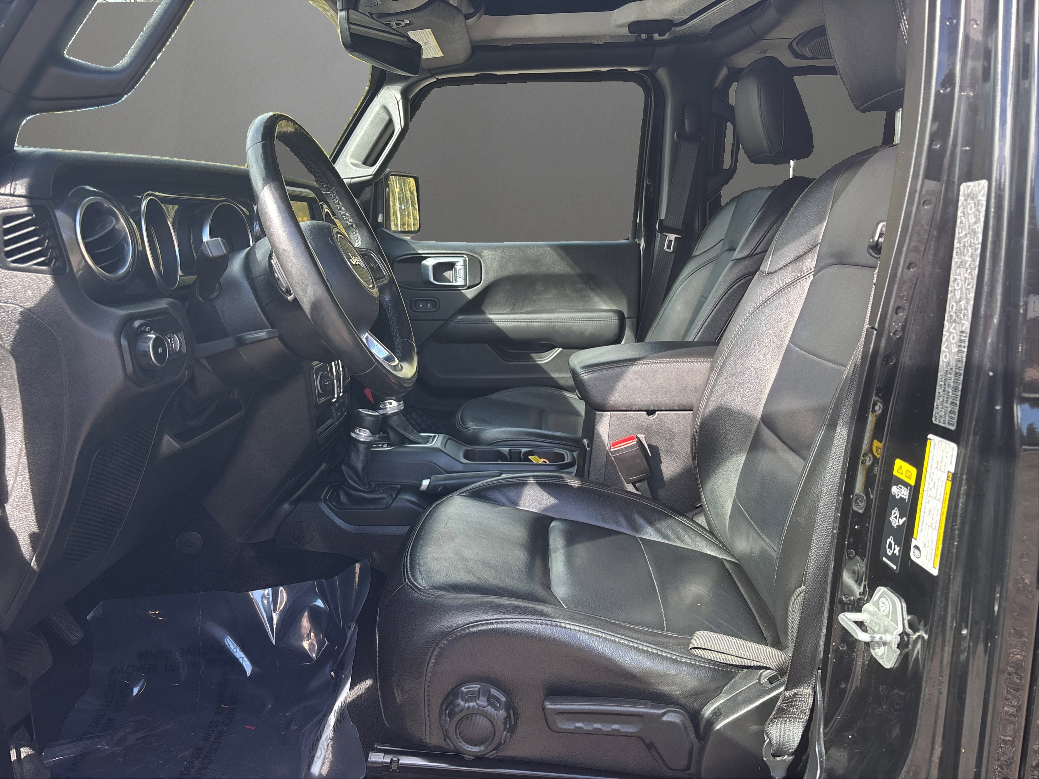 Used 2021 Jeep Wrangler Unlimited Sahara image 11