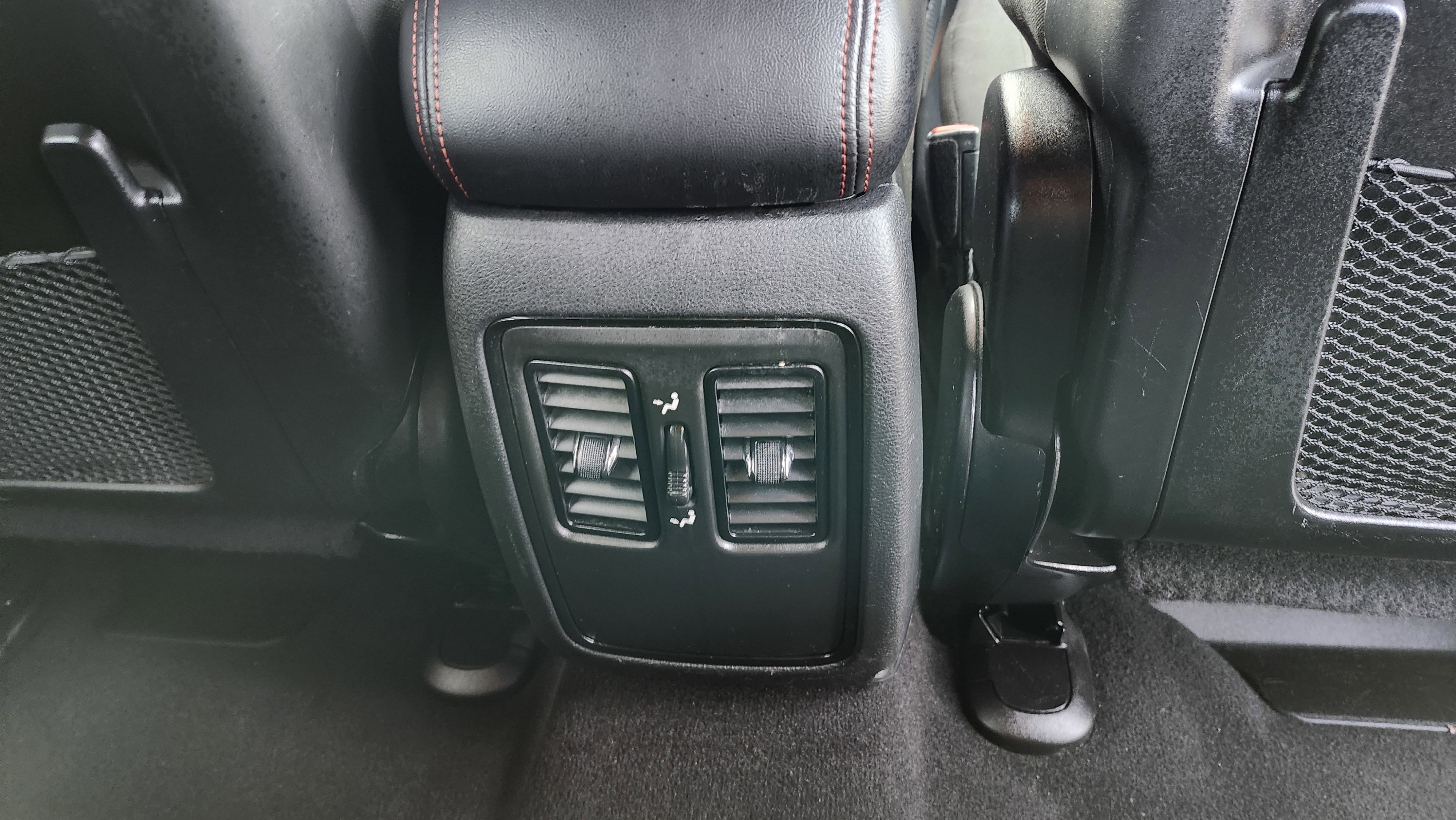 Used 2023 Dodge Durango GT image 22