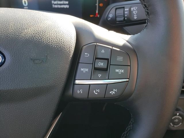 New 2025 Ford Maverick Lariat w/ Black Appearance Package image 13