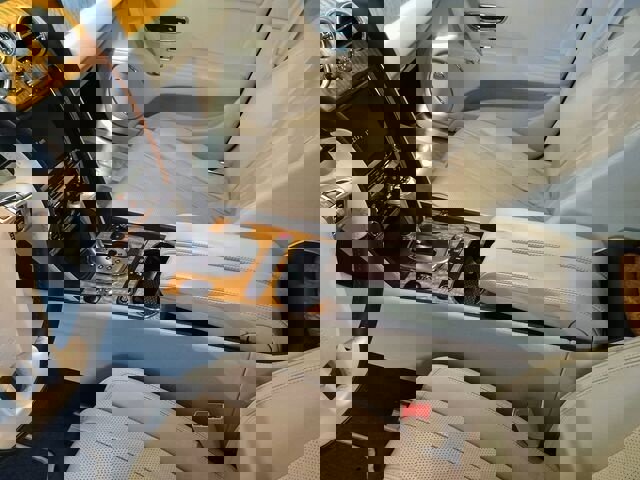 Used 2015 Bentley Flying Spur V8 image 16