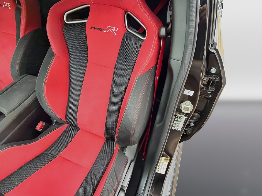Used 2017 Honda Civic Type R image 18