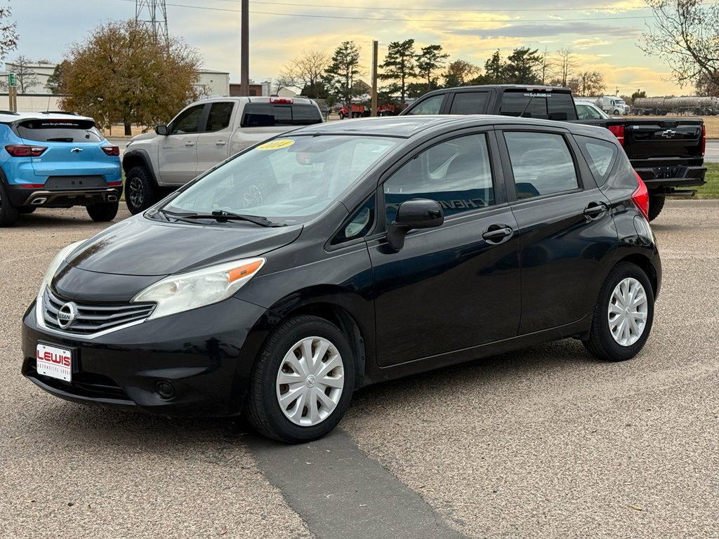 Used 2014 Nissan Versa Note SV image 16