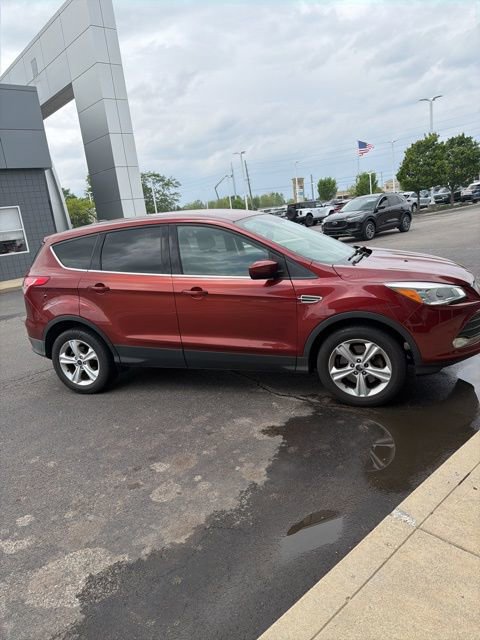 Used 2016 Ford Escape SE AWD/4WD image 4