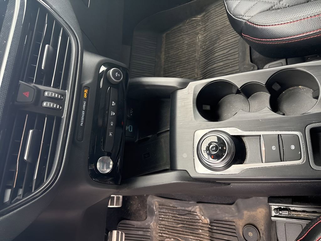 Used 2023 Ford Escape ST-Line Elite w/ Premium Technology Package image 13