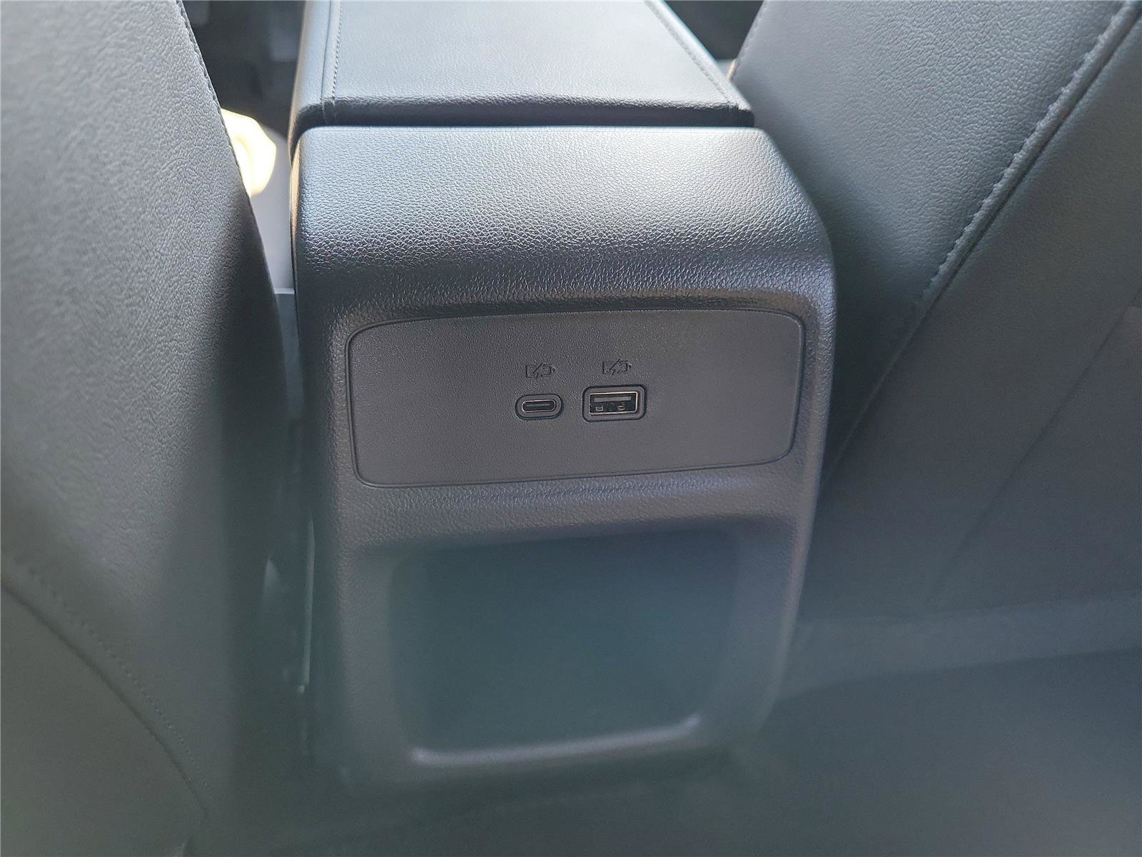 New 2026 Buick Envista Sport Touring w/ Convenience I Package FWD image 11