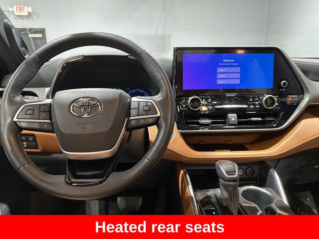 Used 2023 Toyota Highlander Platinum AWD/4WD image 9