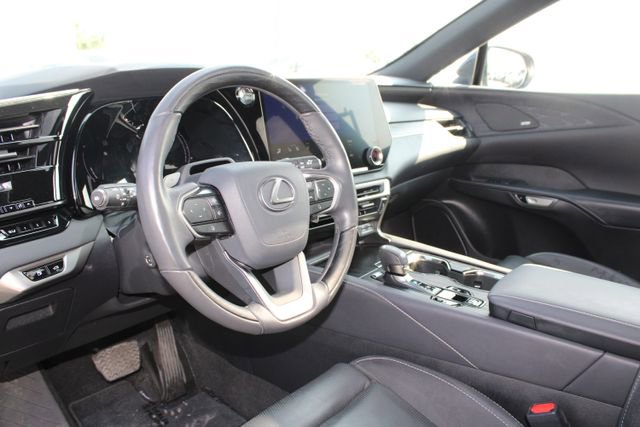Certified 2024 Lexus RX 350 w/ Convenience Package image 12