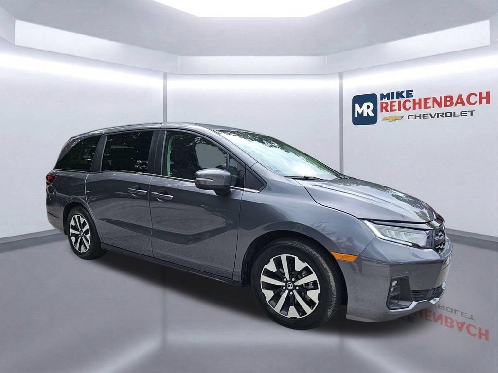 Used 2025 Honda Odyssey EX-L video 2