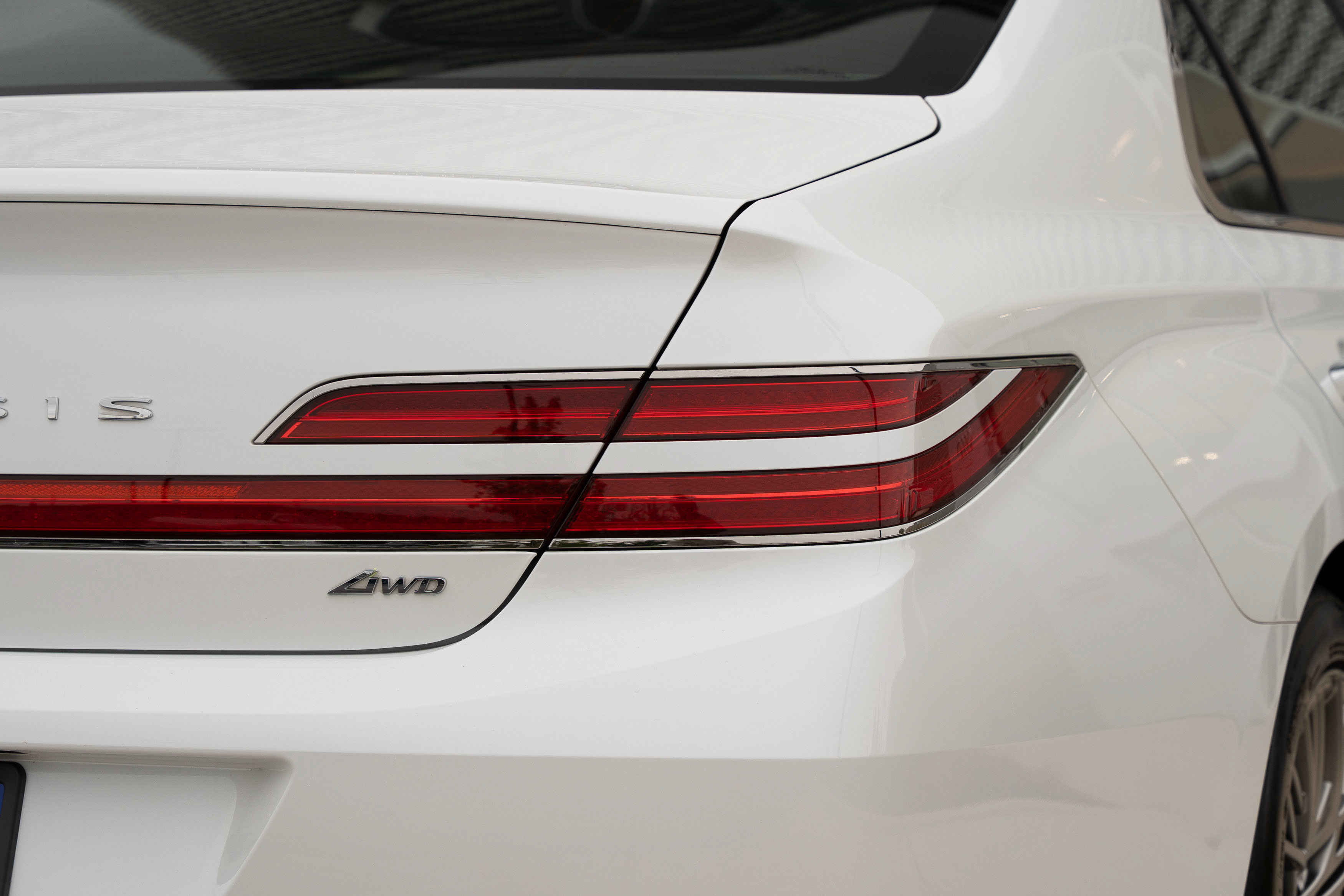 Used 2021 Genesis G90 3.3T Premium AWD/4WD image 34