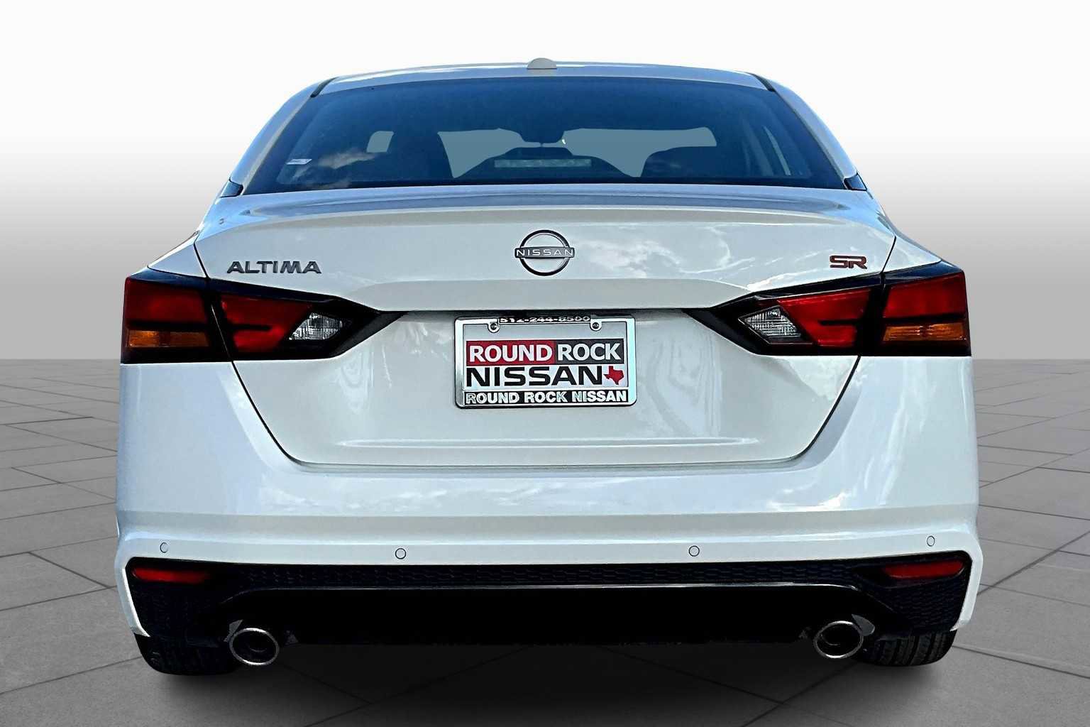 New 2025 Nissan Altima 2.5 SR image 4