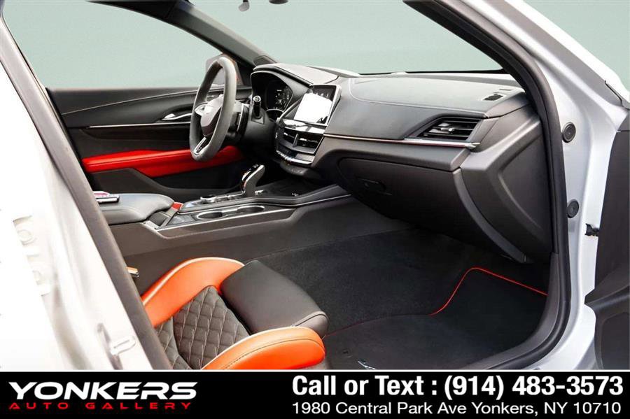 Used 2024 Cadillac CT4 V Blackwing w/ Arrival Edition image 33