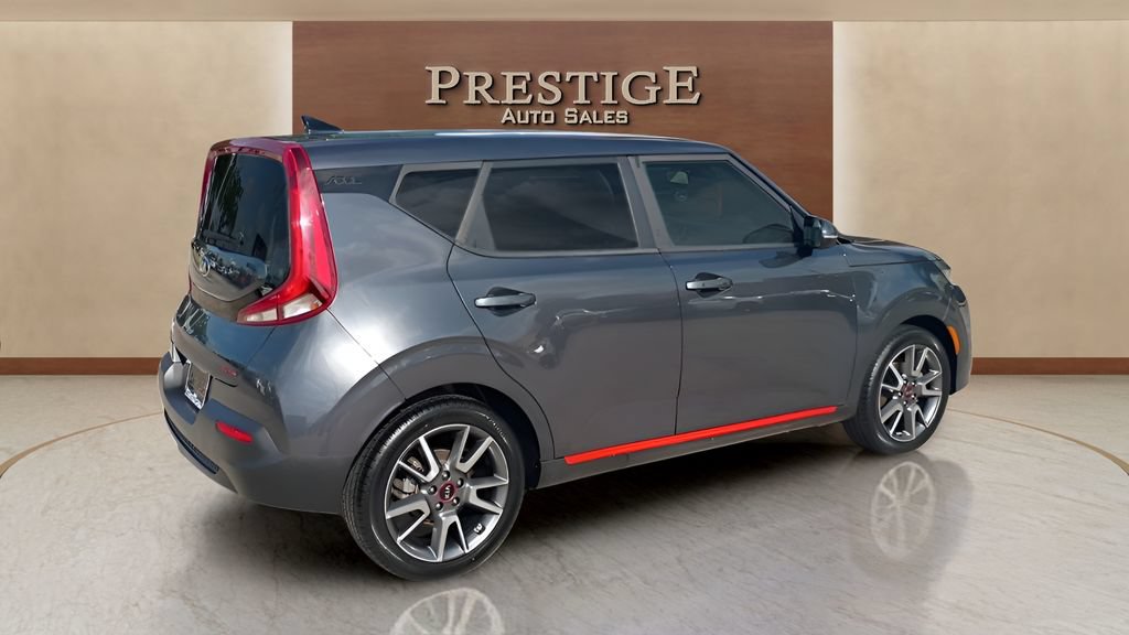 Used 2020 Kia Soul GT-Line w/ GT 2.0L Power Sunroof Package FWD image 14