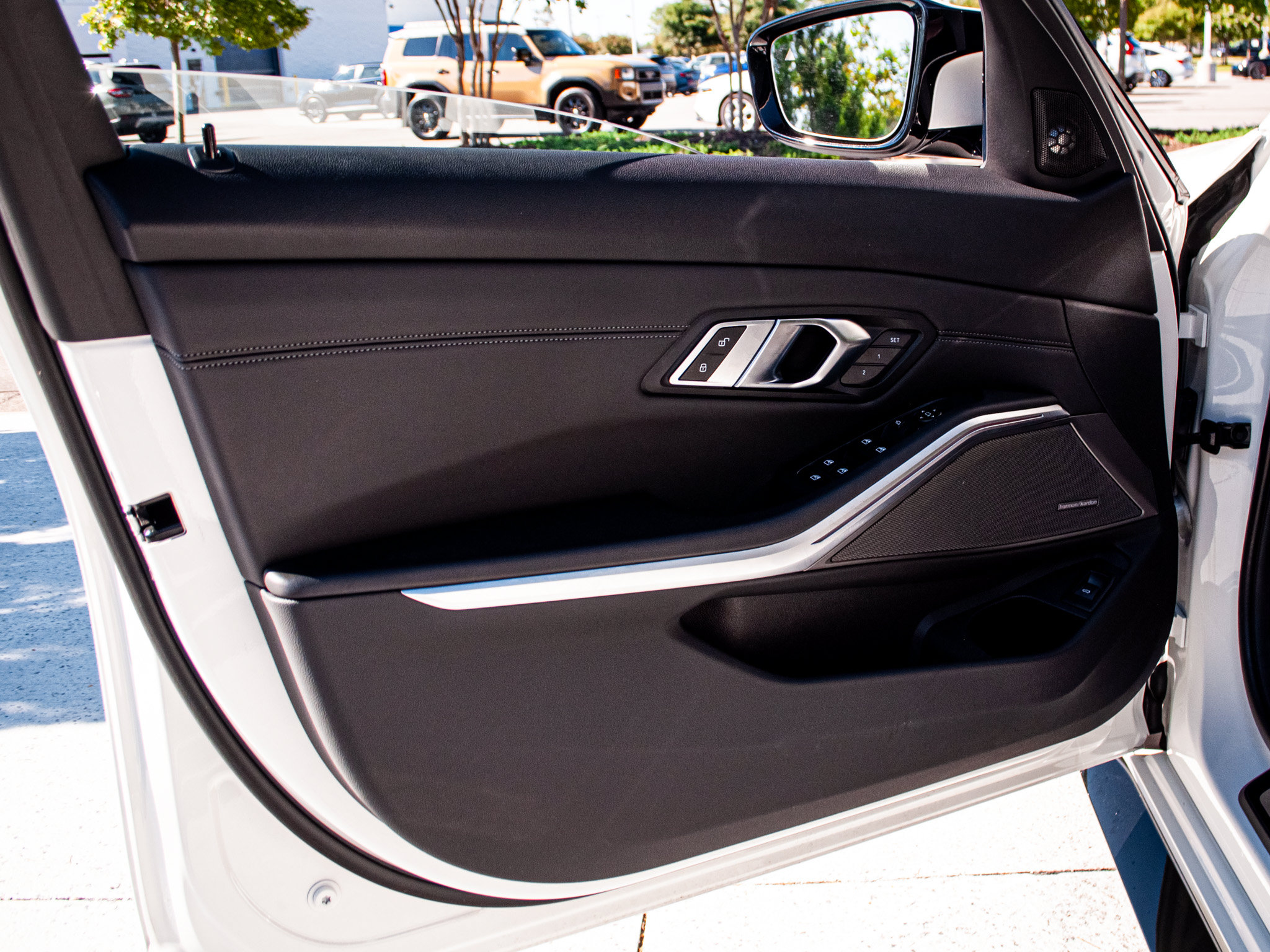 Used 2023 BMW M3 RWD image 14