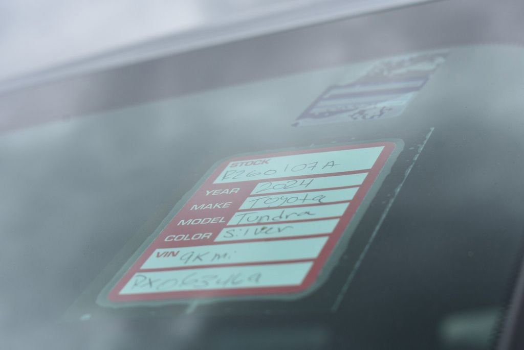 Used 2024 Toyota Tundra Limited AWD/4WD image 41
