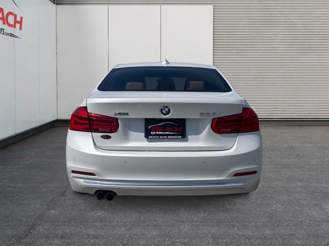 Used 2016 BMW 328i xDrive Sedan w/ Premium Package AWD/4WD image 15