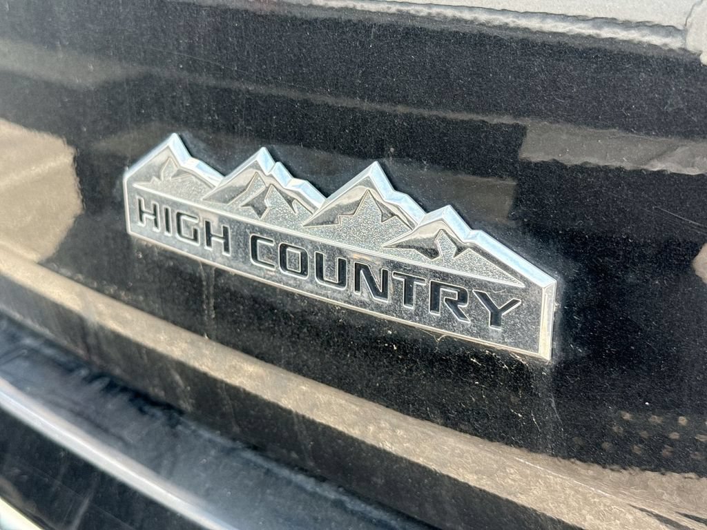 Used 2018 Chevrolet Traverse High Country AWD/4WD image 15