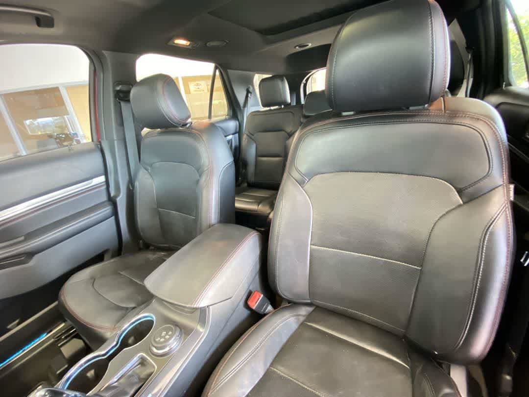 Used 2016 Ford Explorer Sport w/ Equipment Group 401A AWD/4WD image 14
