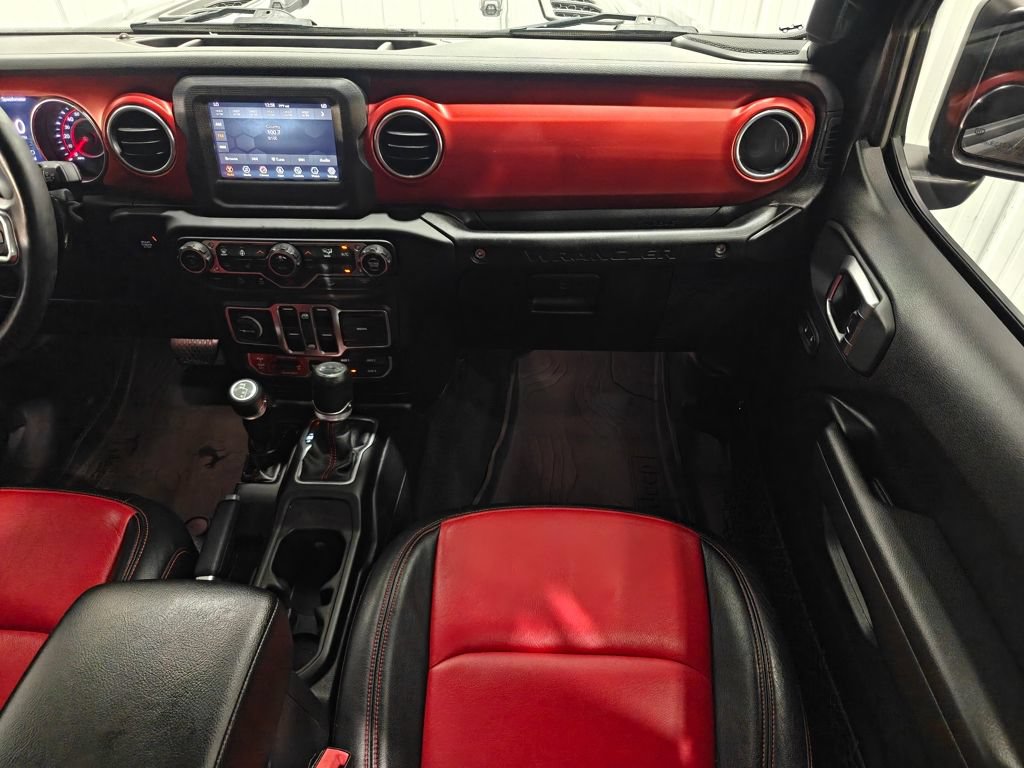 Used 2018 Jeep Wrangler Unlimited Rubicon AWD/4WD image 24