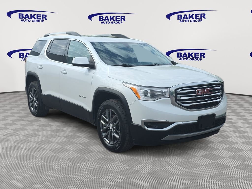 Used 2017 GMC Acadia SLT FWD image 3