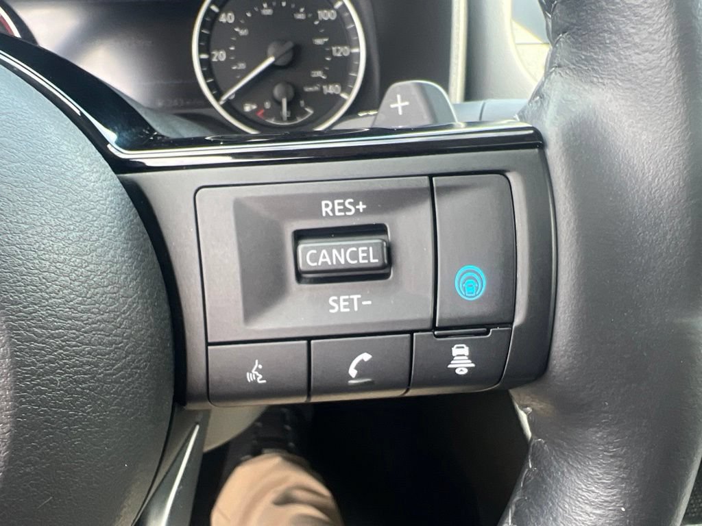 Certified 2023 Nissan Rogue SV w/ SV Premium B Package AWD/4WD image 60