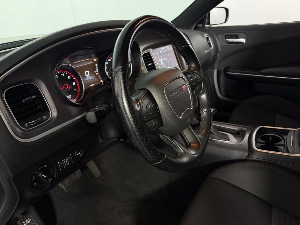 Used 2022 Dodge Charger R/T image 21