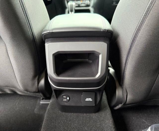 New 2025 Ford Ranger XLT w/ Equipment Group 301A High image 28