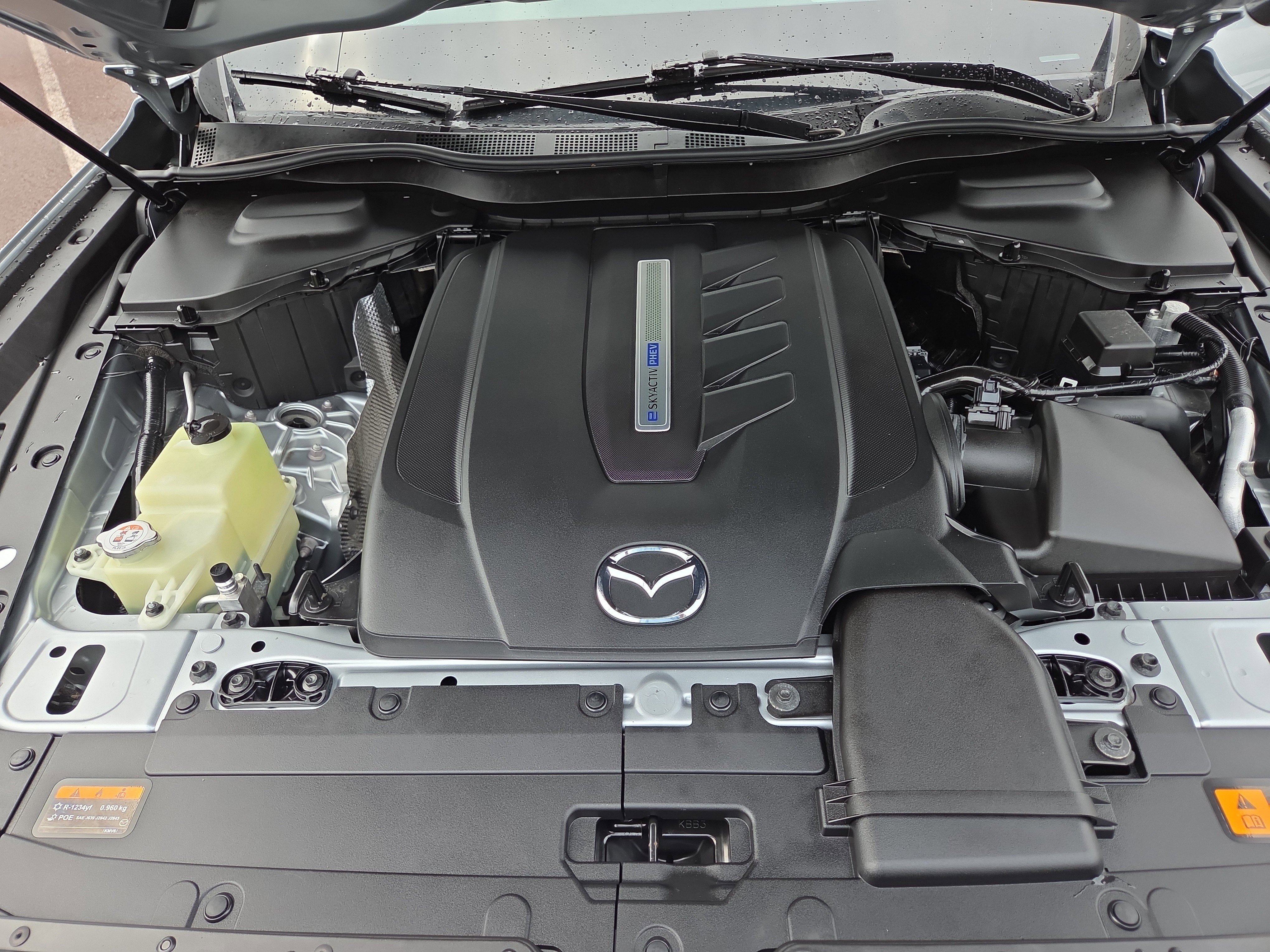 Used 2024 MAZDA CX-90 Plug-In Hybrid w/ Premium Plus image 34