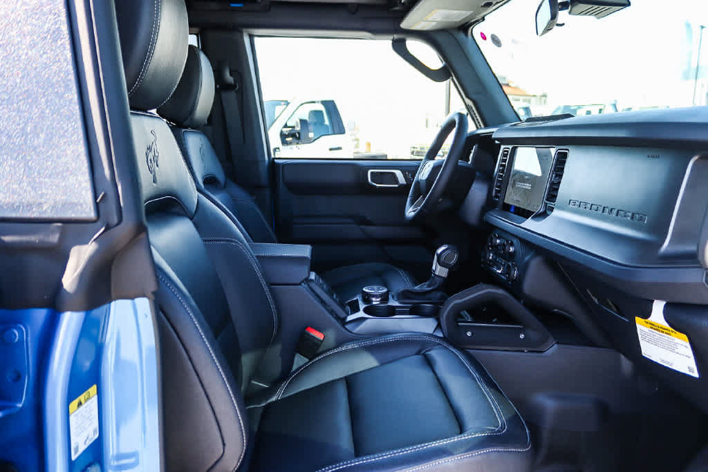 New 2026 Ford Bronco Badlands AWD/4WD image 8