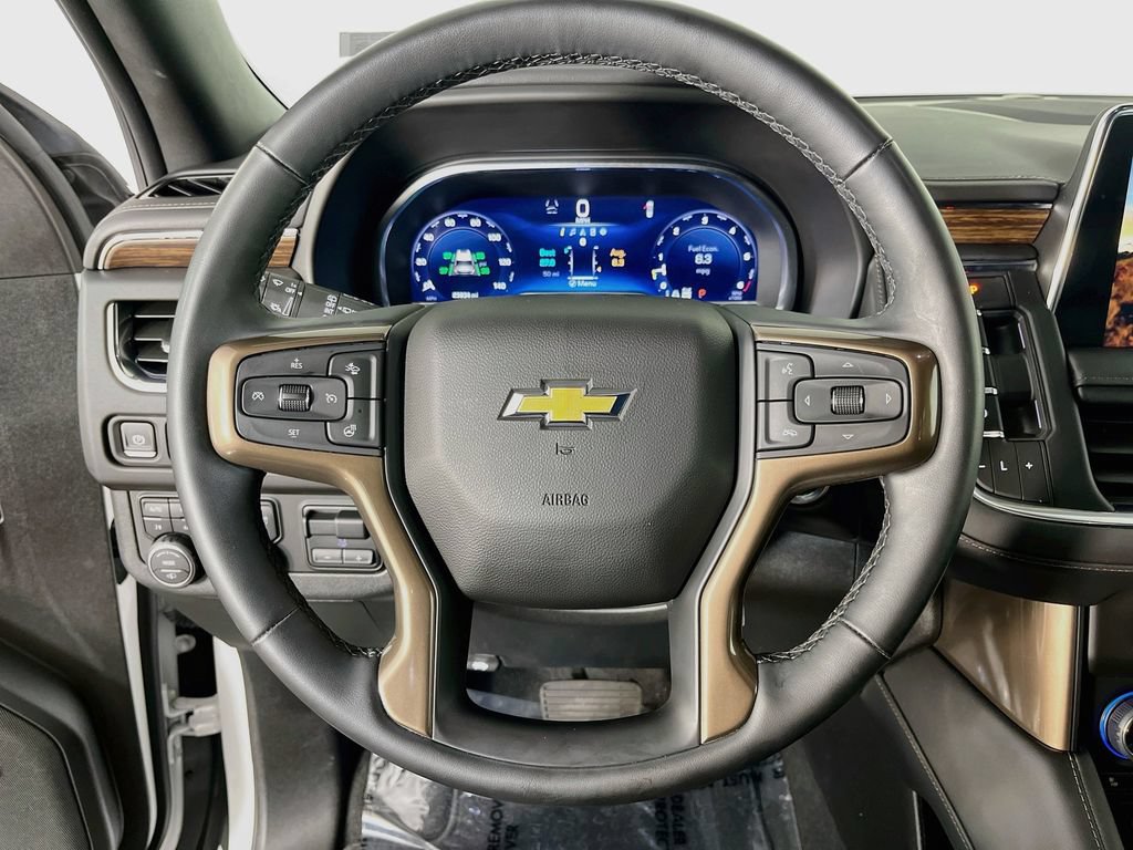 Used 2023 Chevrolet Tahoe High Country AWD/4WD image 14